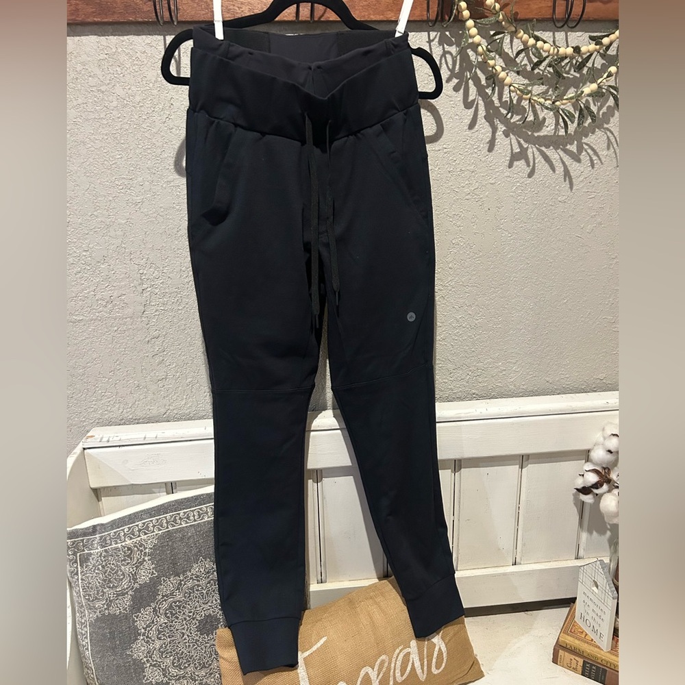 Alexo Springfield Armory Mens S Black Conceal Carry  Performance Joggers